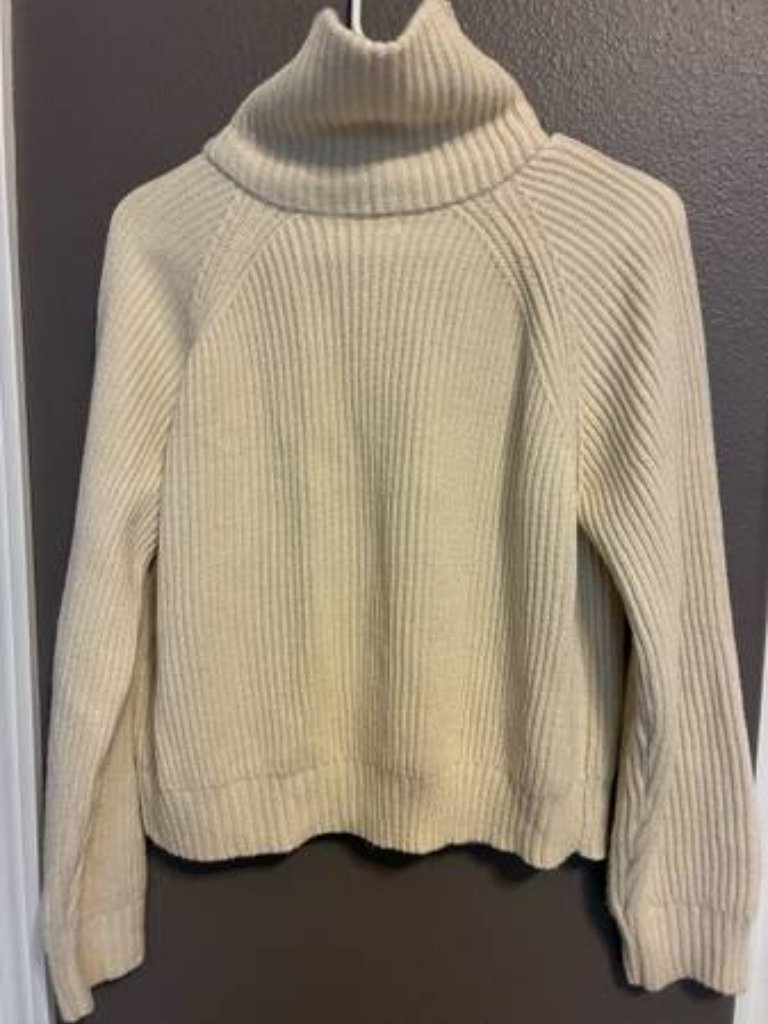 Lewkin Cream Zip Up Girl Sweater Size S — image 4 of 4